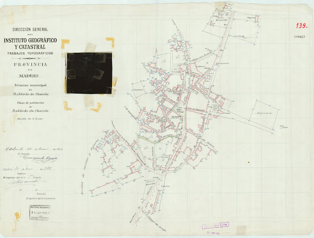 Ocurrió en Robledo de Chavela (3 y 4): Plano del casco urbano de 1933 y Proyecto de Urbanización «Rio Cofio»&nbsp;(1975)
