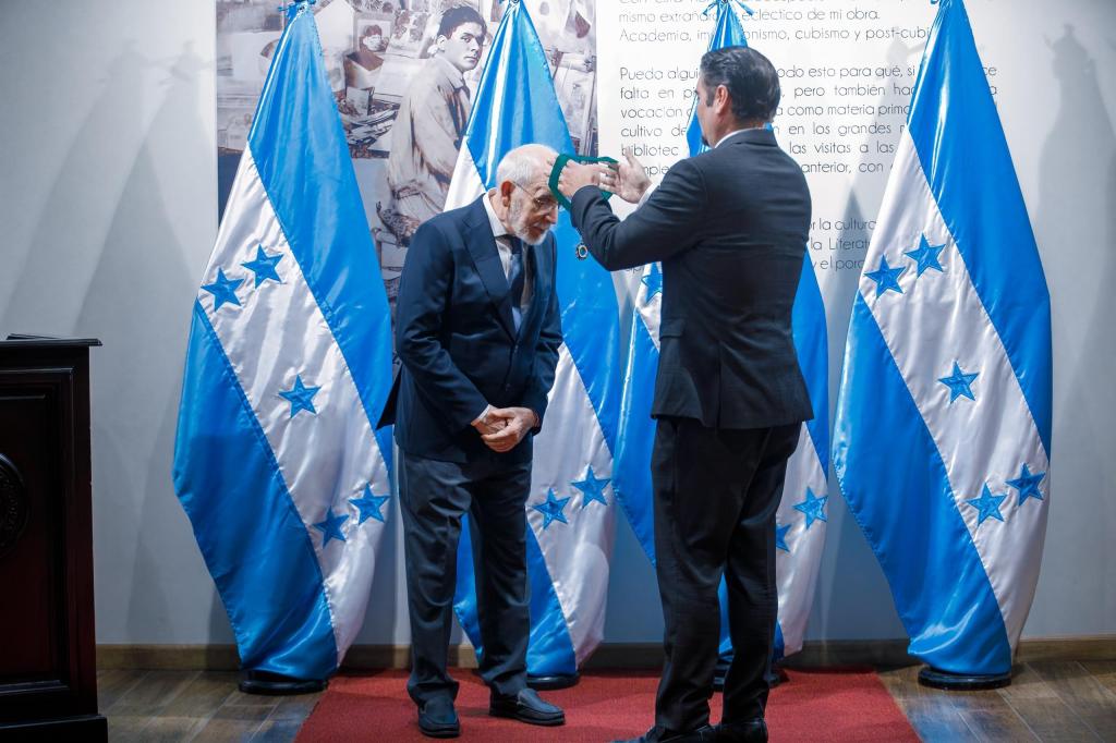 Robledo en valor (73): Un vecino de Robledo nombrado «Comendador  por el Gobierno de&nbsp;Honduras»